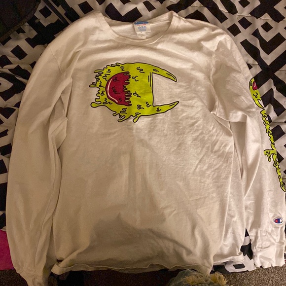 Champion Other - 9/10 𝙘𝙖𝙪𝙨𝙚 𝙬𝙖𝙨 𝙬𝙤𝙧𝙣 𝙨𝙣 𝙞 𝙡𝙤𝙫𝙚𝙙 𝙬𝙖𝙨 𝙙𝙧𝙞𝙥𝙥𝙥𝙞𝙣